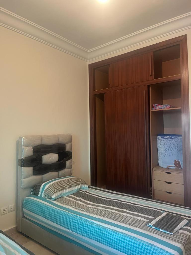 Appartement Avec Piscine Proche De La Plage Mohammédia Extérieur photo